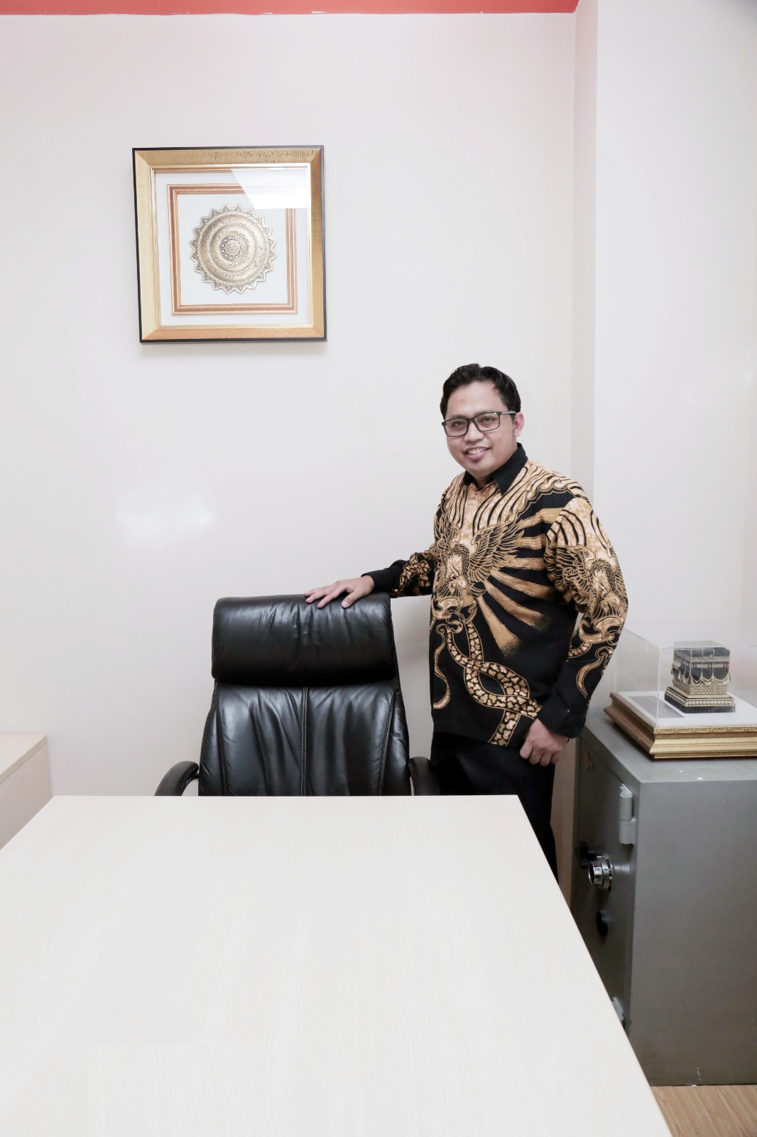 Dr. Ikhwan Ashadi